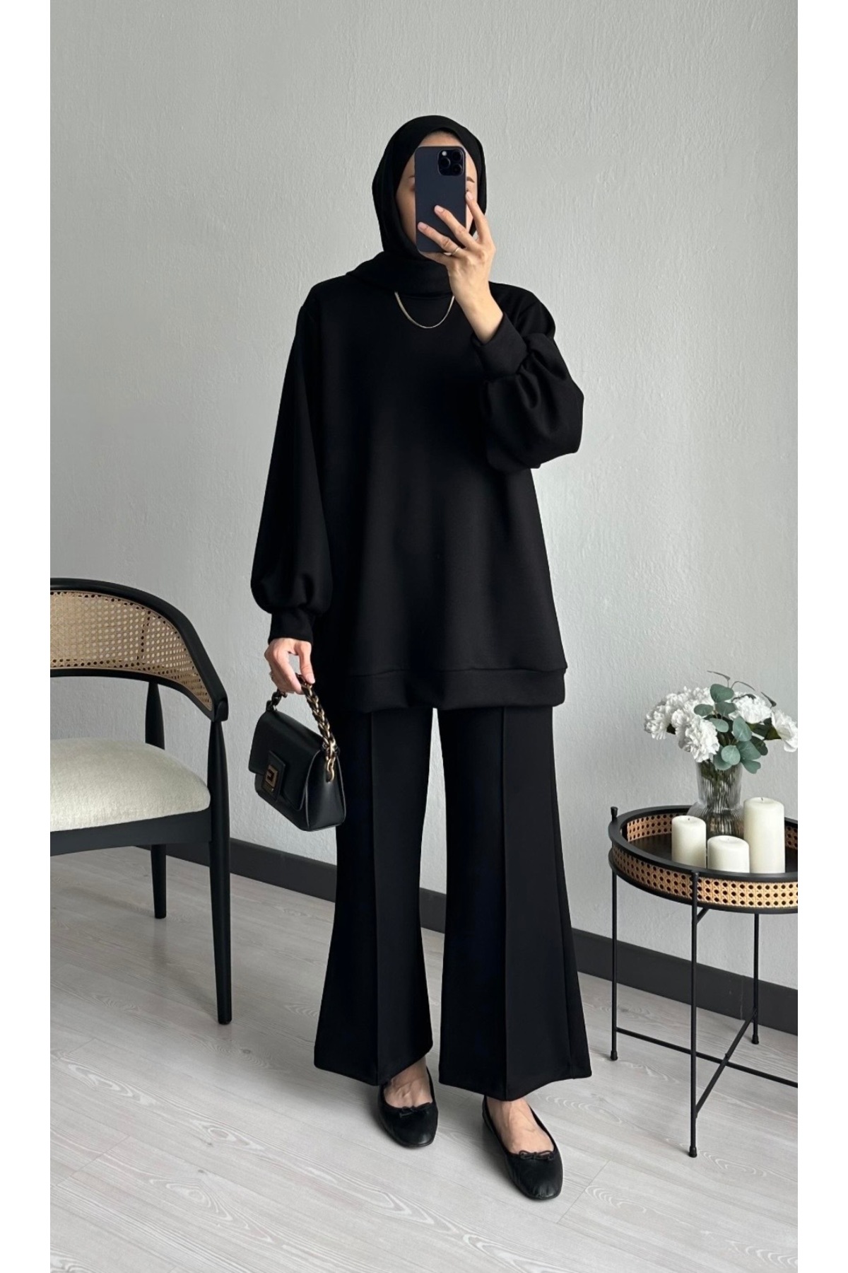 Kadın Tesettür İki İplik Kumaş Sweatshirt ve Beli Lastikli Rahat Pantolon Takım