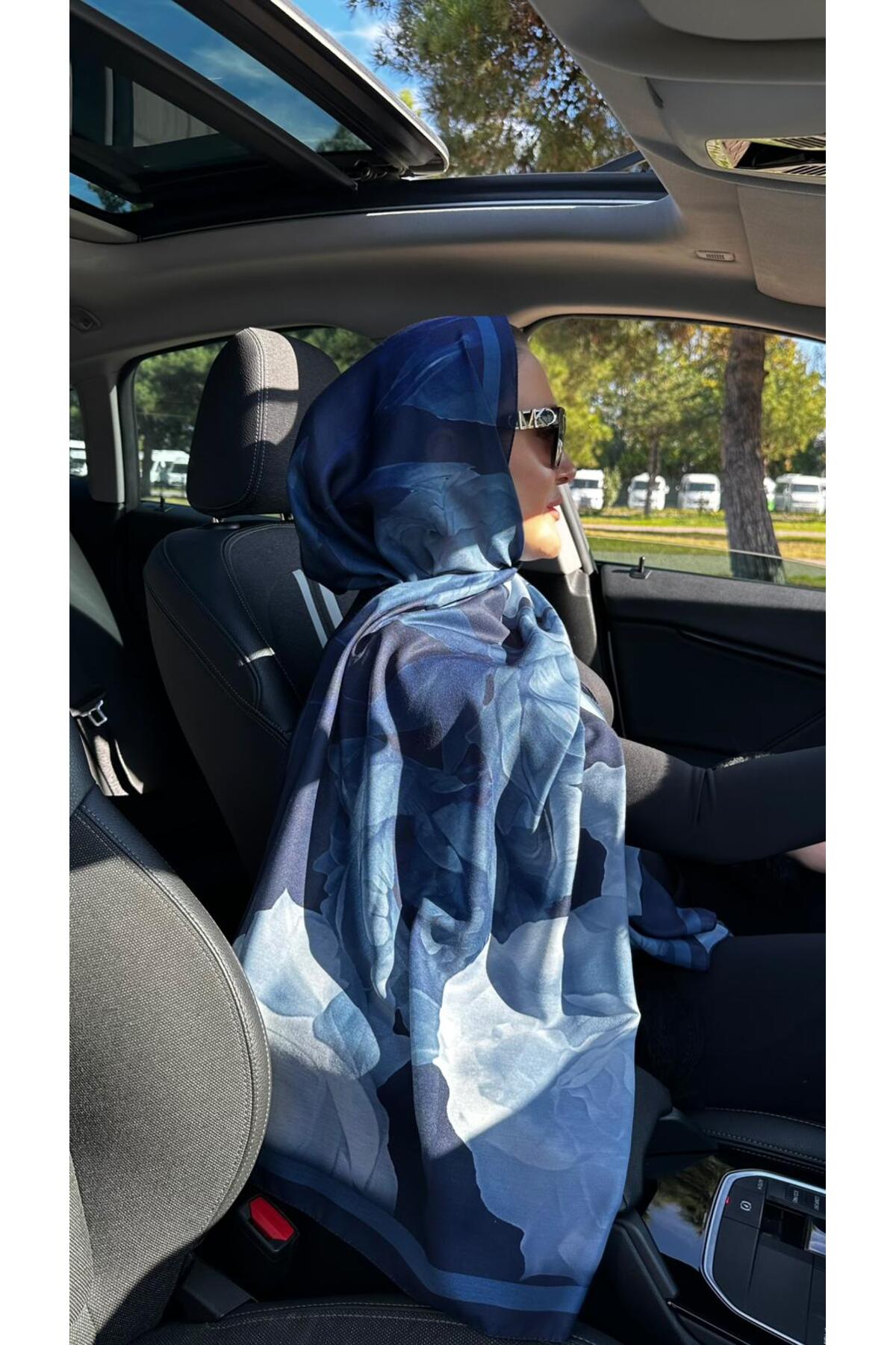 Lotus Desen Pamuklu Tesettür Şal