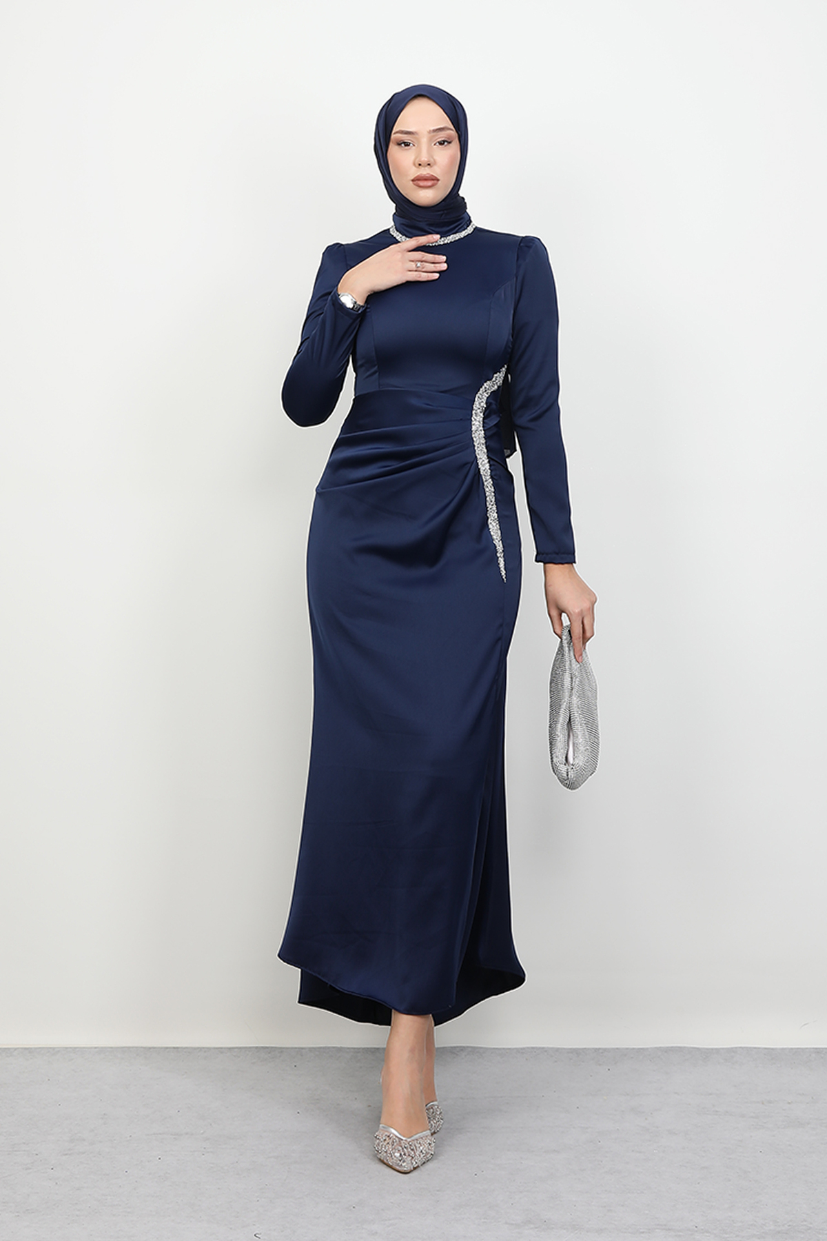 Maelys Saten Abiye Lacivert