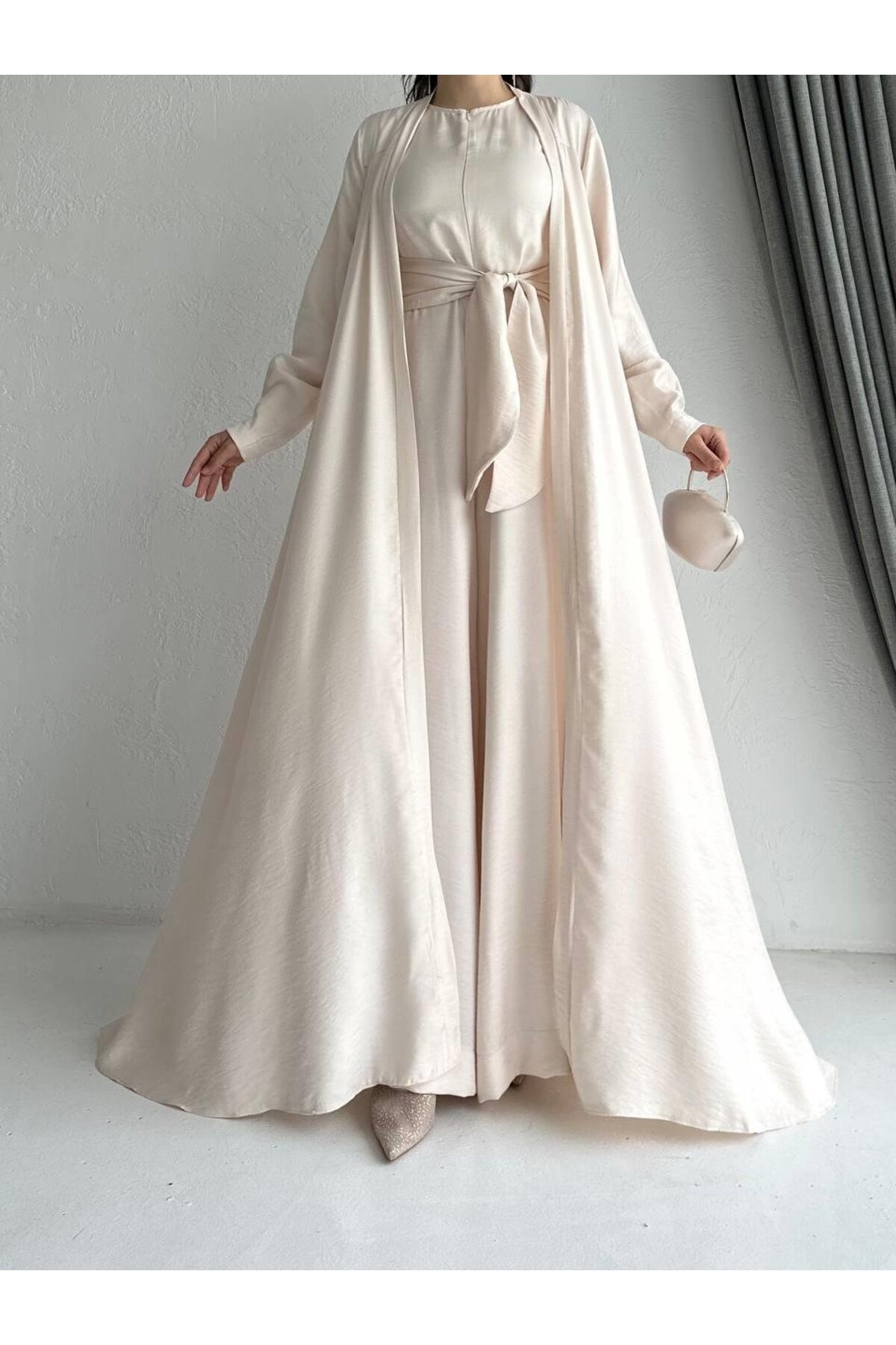 Krem Arya Tulum Abaya Takım