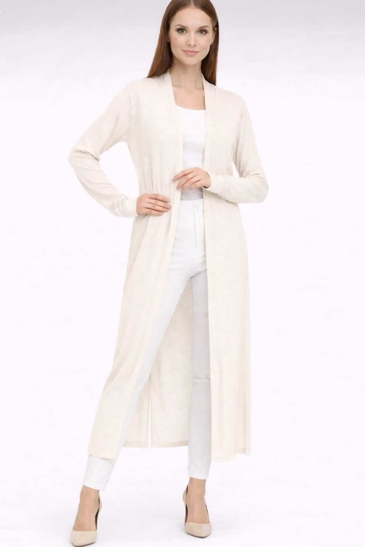 Uzun İnce Triko Hırka Düz Kesim Mevsimlik Salaş Yırtmaç Detaylı Hırka