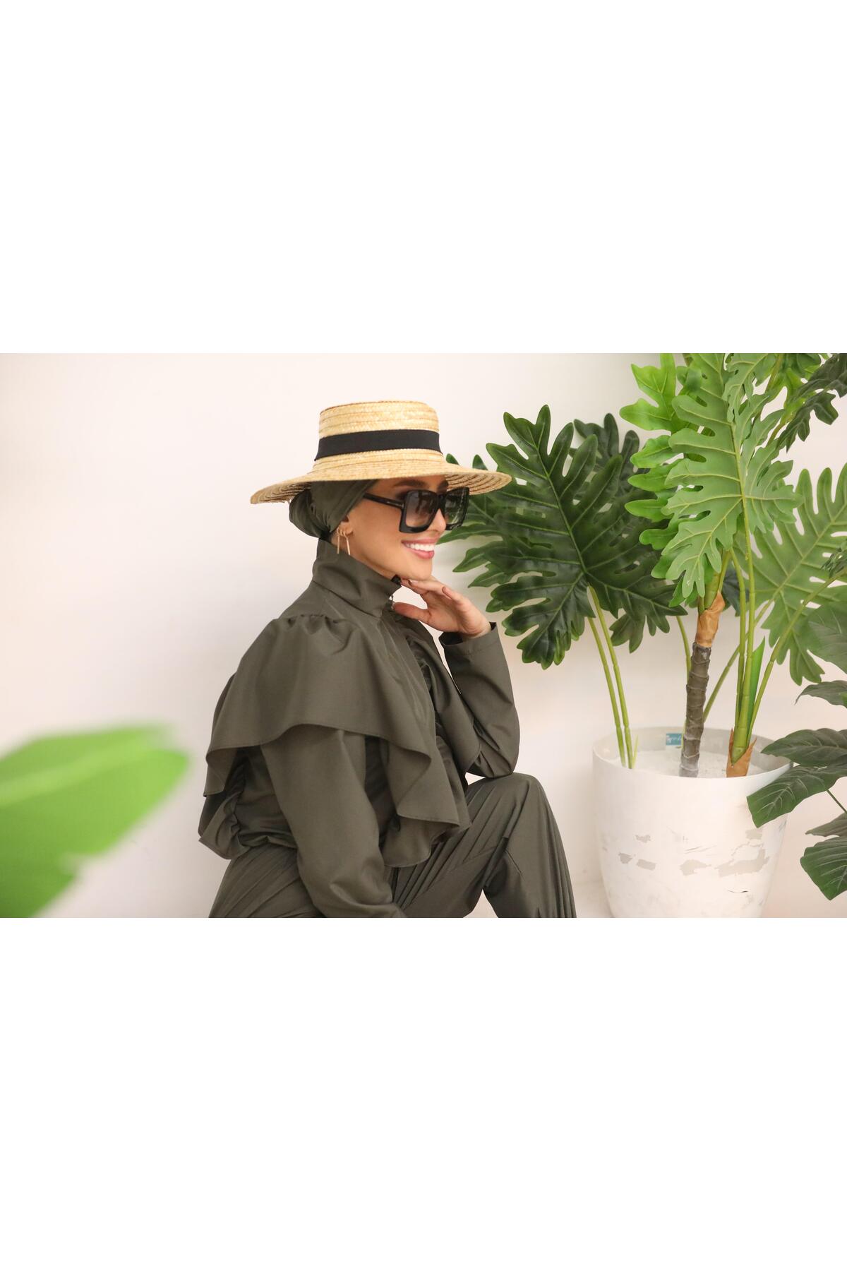 Omuzu Farbelalı Haki Tasarım Tesettür Paraşüt Kumaş Tulum Mayo