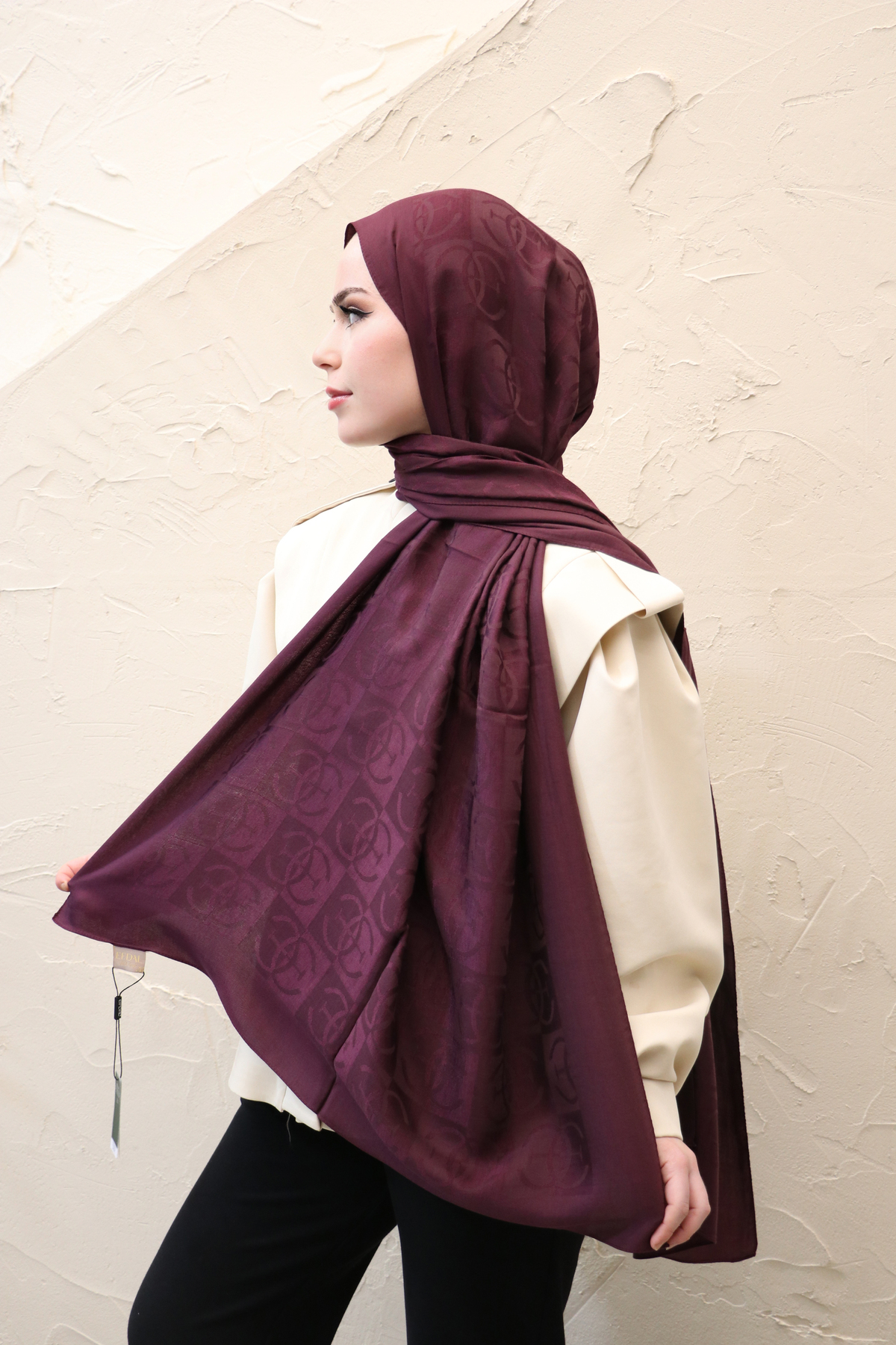 Monogram Desen Nia Pamuk Şal