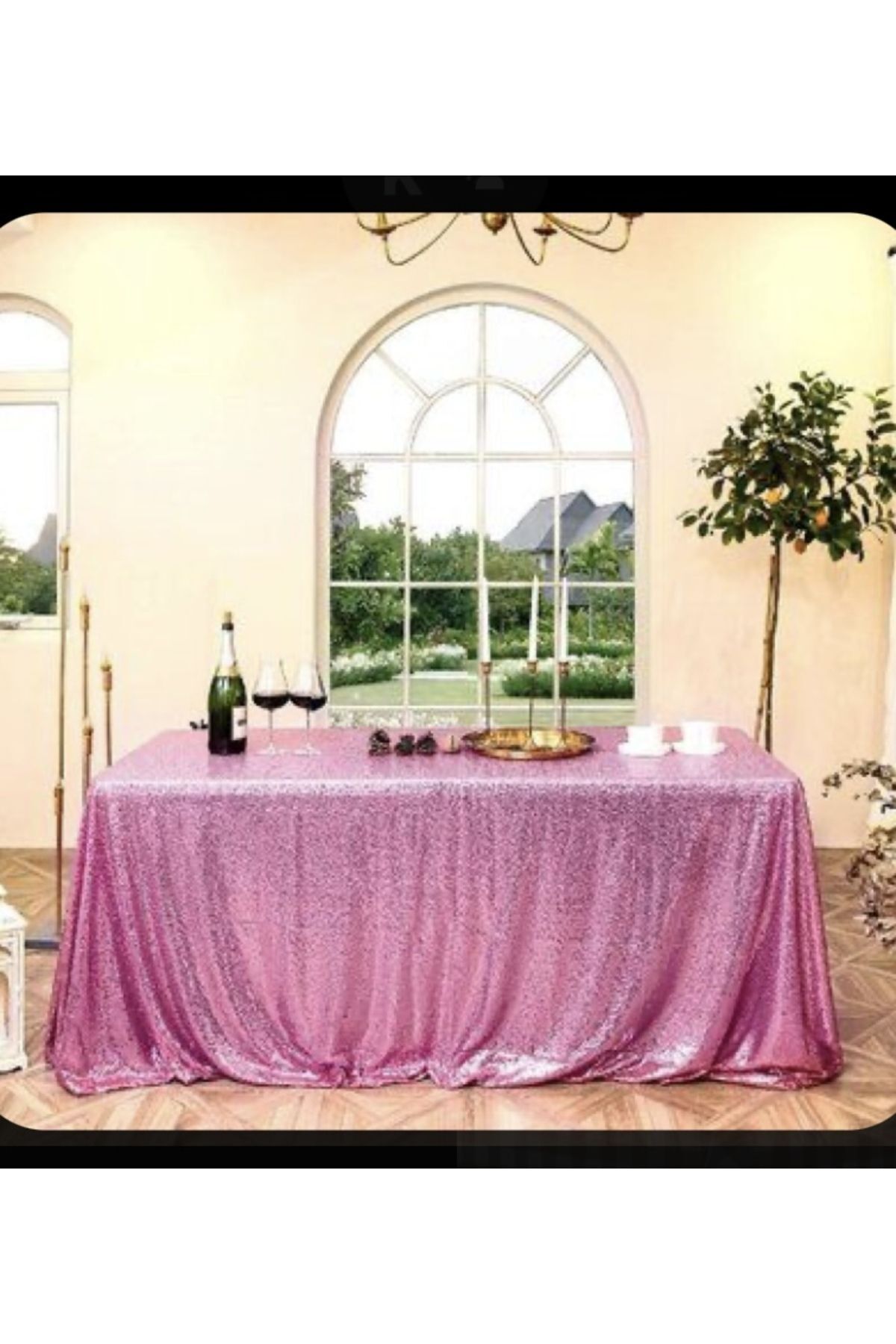 Pembe Pullu Payetli Masa Örtüsü