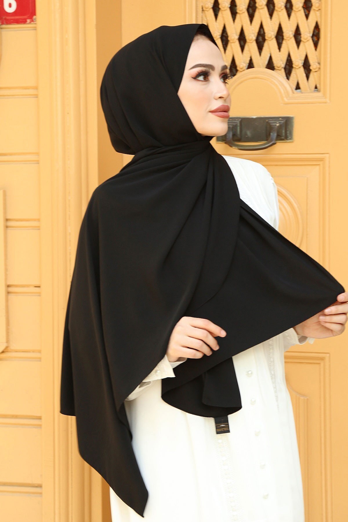 Kadın Medine Ipeği Şal Siyah