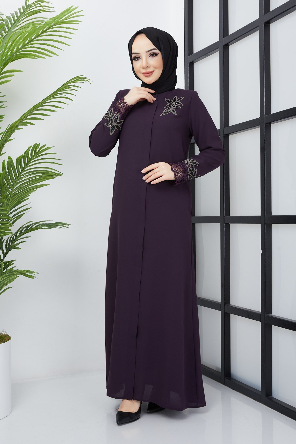 Büyük Beden Dantel Taş İşleme Detaylı Mürdüm Ferace