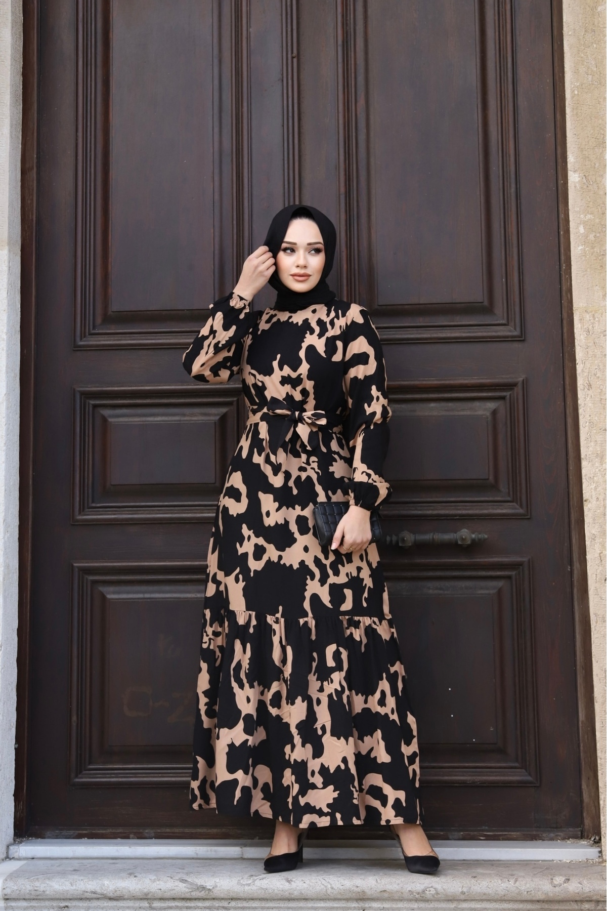 KADIN YAZLIK TESETTÜR KUŞAKLI DOKUMA VİSKON KUMAŞ ŞIK ELBİSE