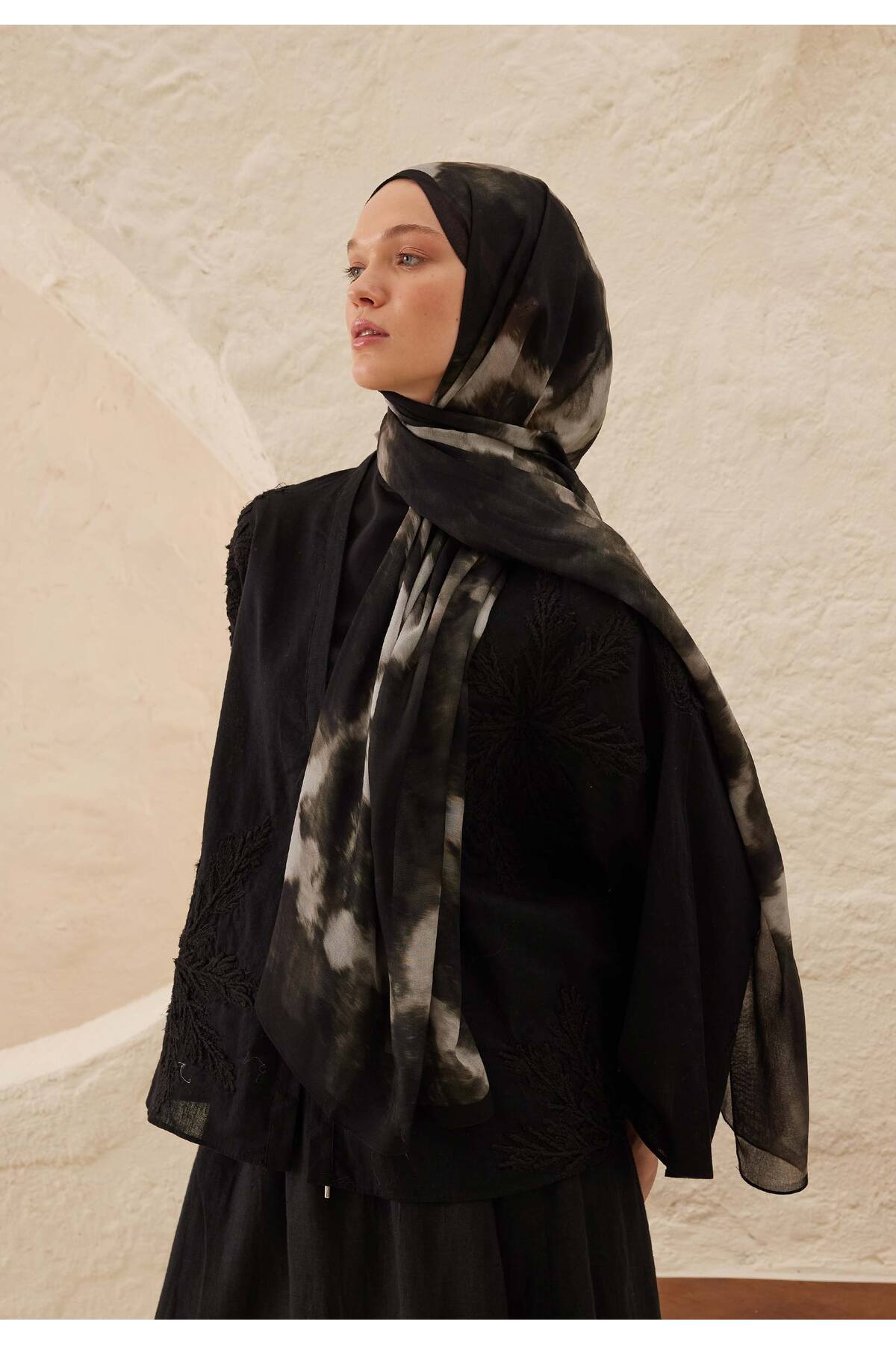 BATİK DESEN RAMİ ŞAL ANTRASİT