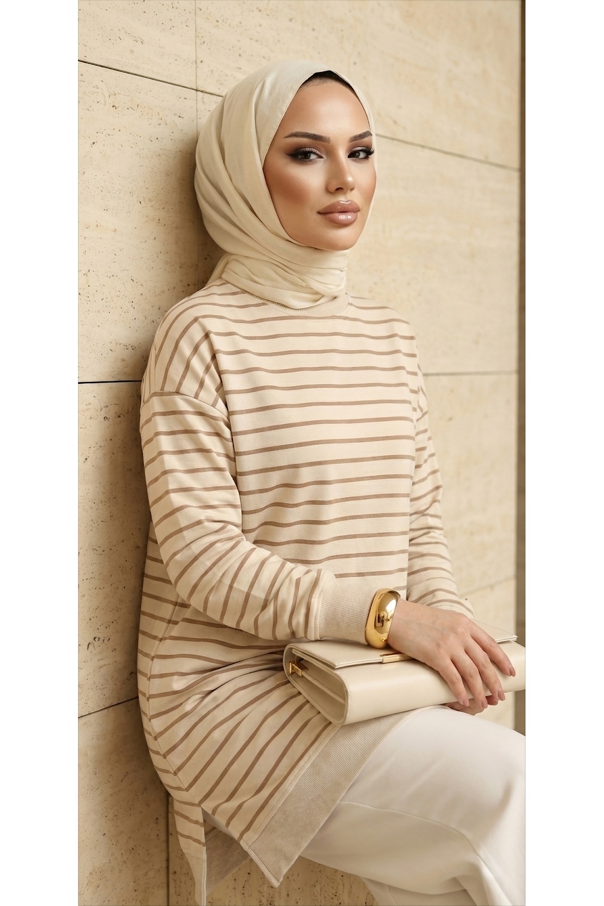 Yazlık Kadın Tesettür Bisiklet Yaka Iki Iplik Penye Terletmeyen Kumaş Basic Çizgili Tunik