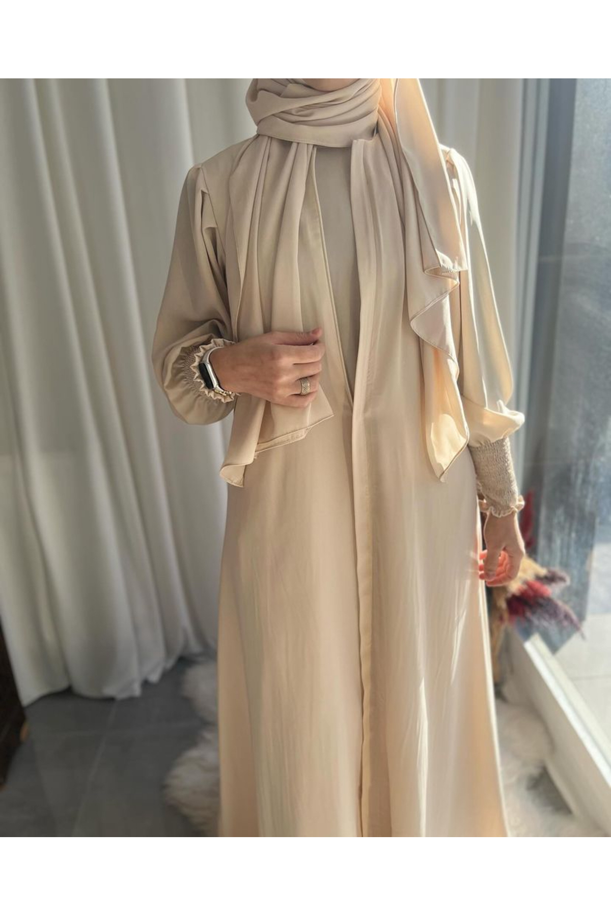 Medine Ipeği Umre Hac Elbisesi 3 Parça Uzun Kollu Içlik Elbise Ferace Şal Takımı