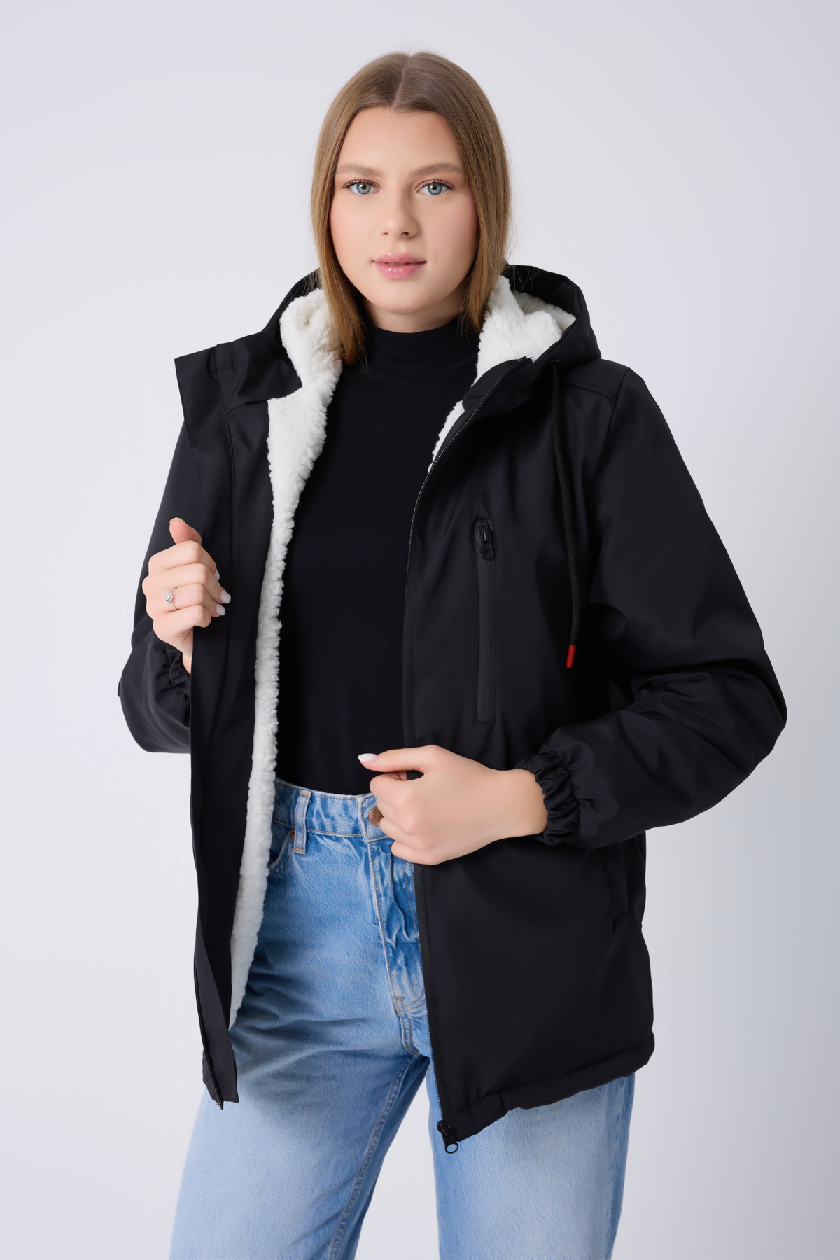 Kadın Siyah İçi Kürklü Su Ve Rüzgar Geçirmez Kapüşonlu Kışlık Mont & Kaban & Parka