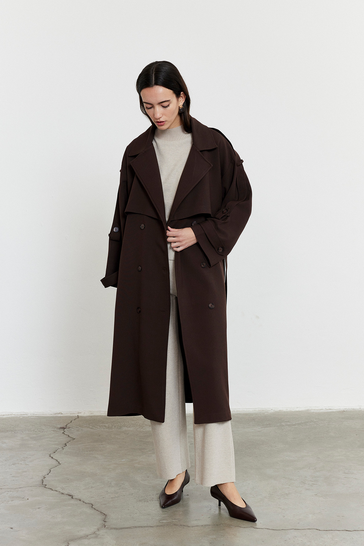 Kadın Acı Kahve Kol Apoletli Rüzgarlıklı Oversize Trençkot