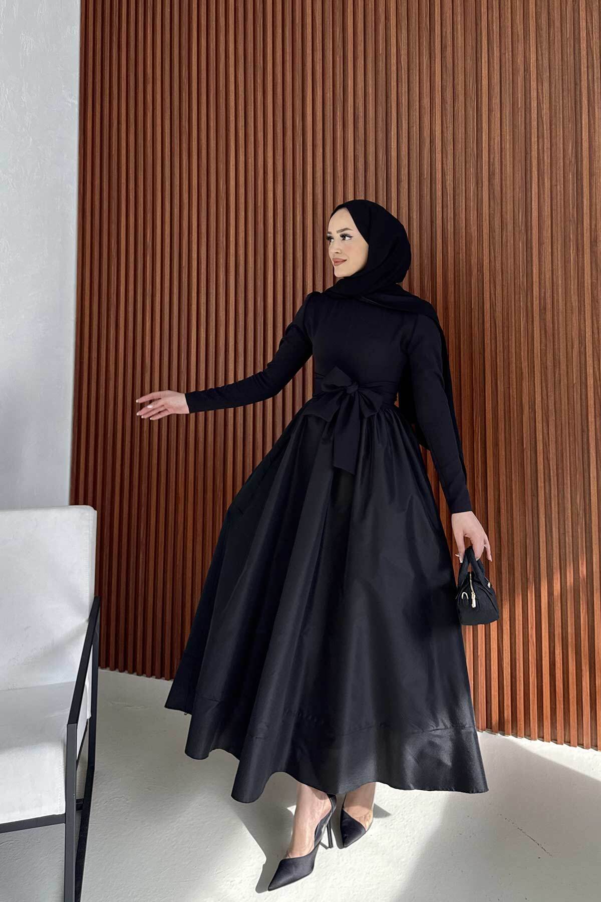 Siyah Elbise 3-2242