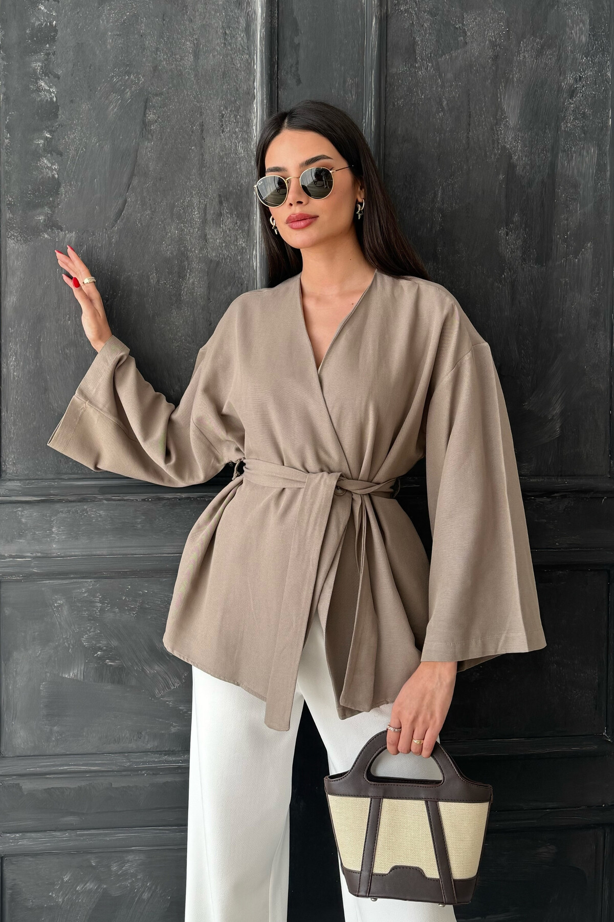 Bej – Kadın Kemerli Kimono