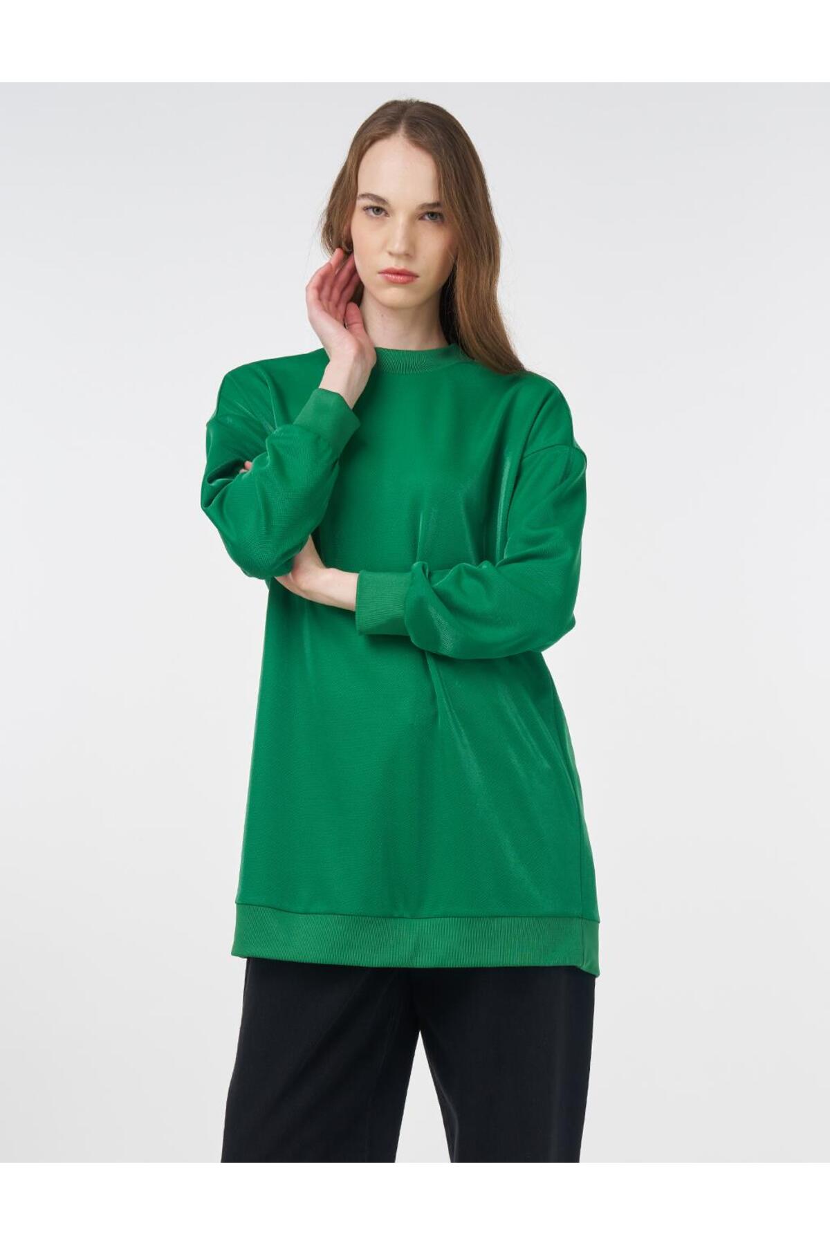 Parlak Görünümlü Sweatshirt Yeşil