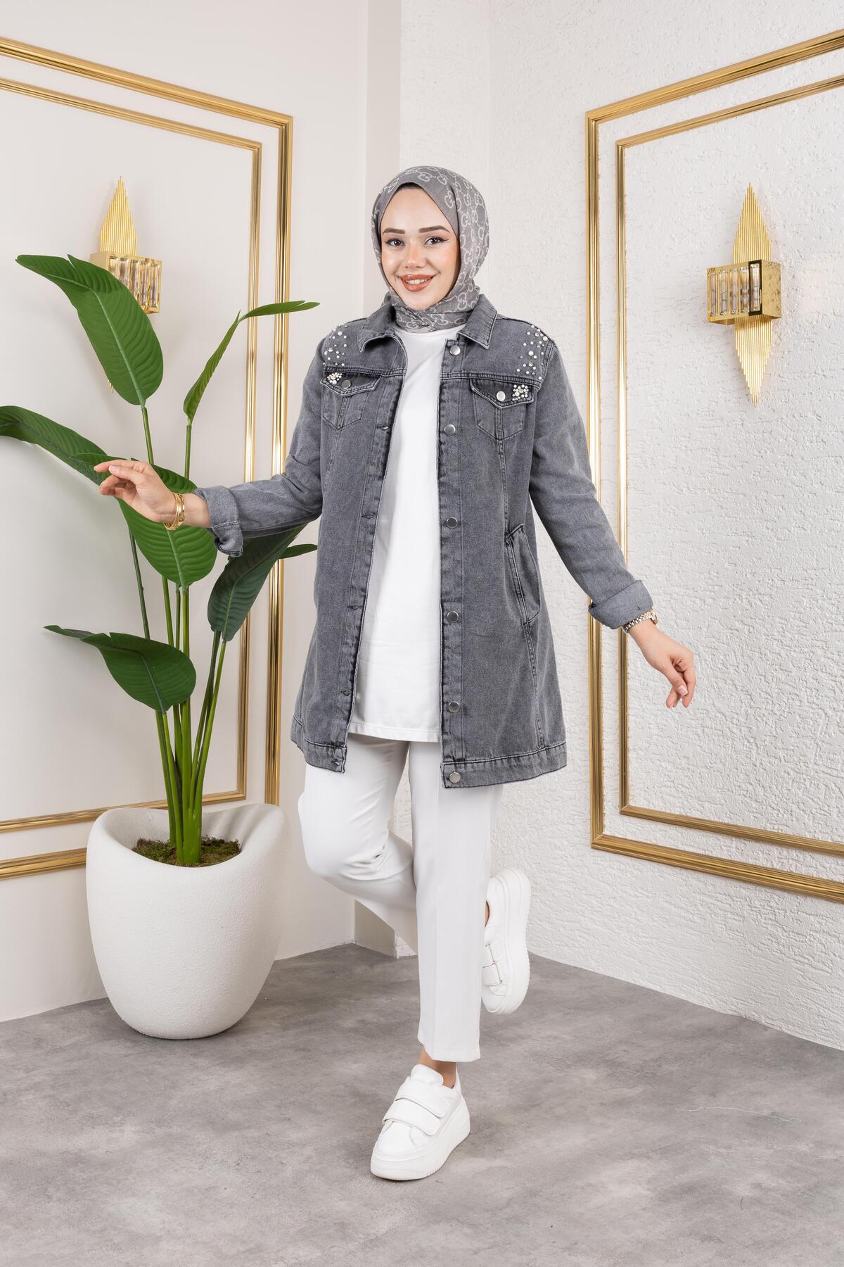 Kadın Boncuk İşlemeli Denim Kot Ceket