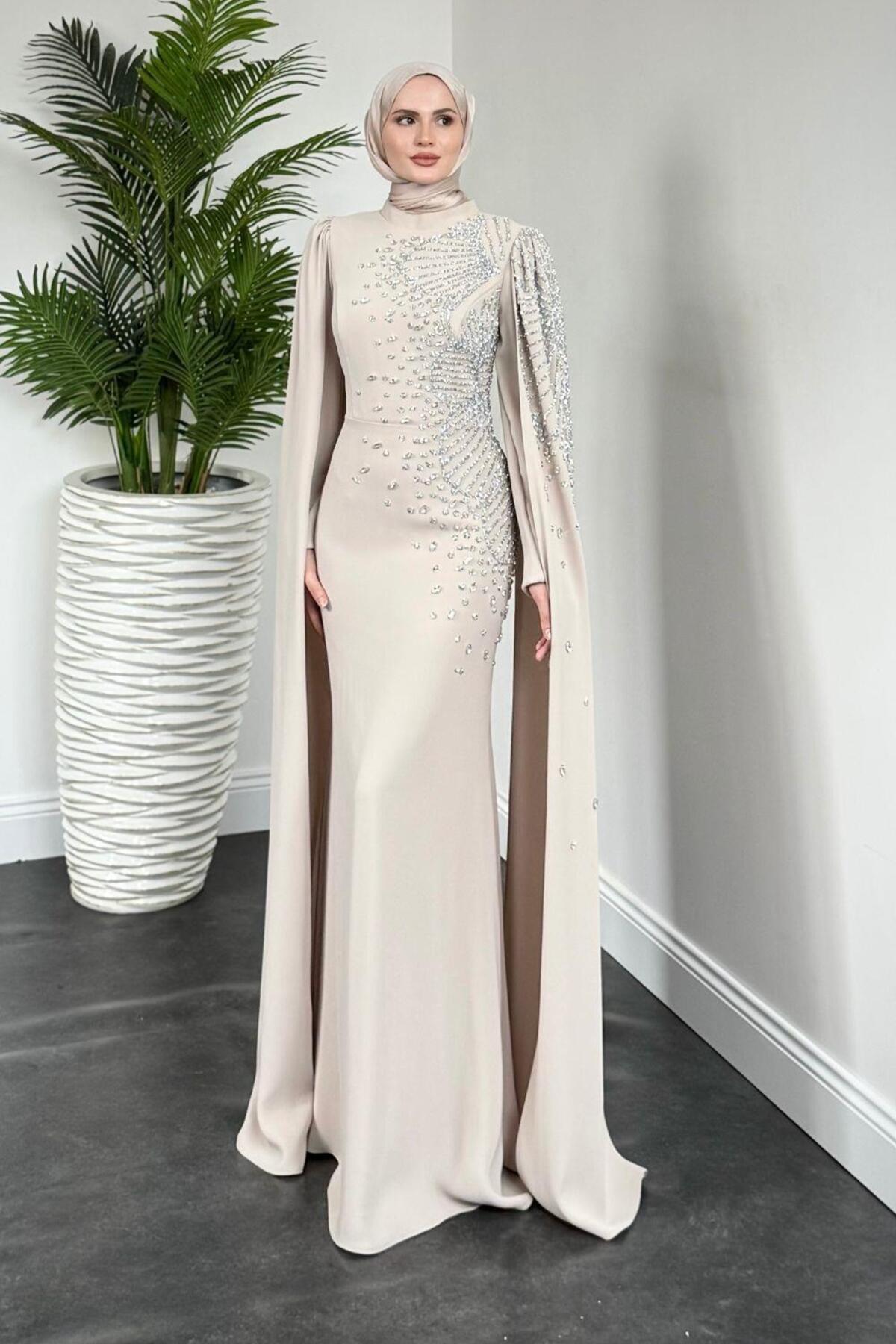 Carla Yandan Taşlı Abiye Krem