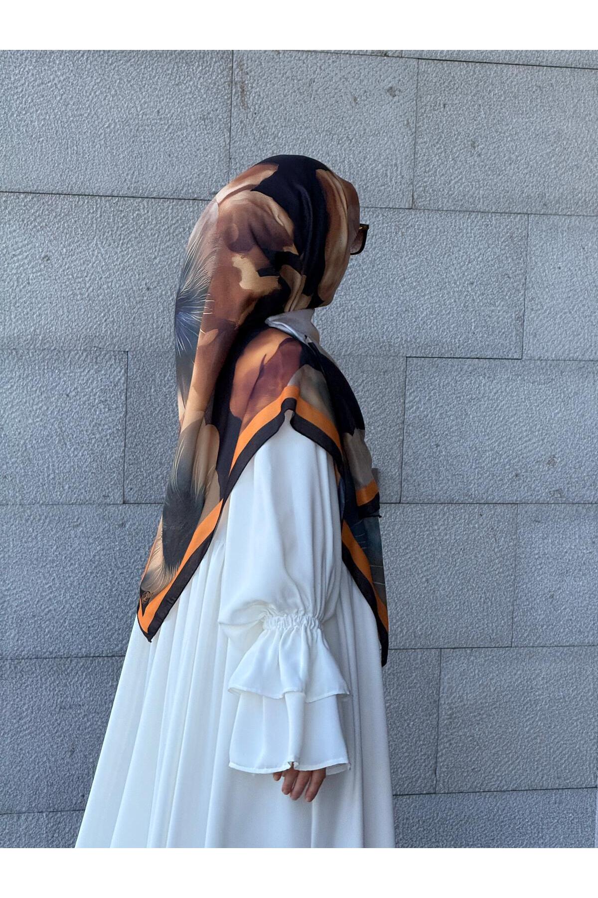 Pamuklu Flora Desen Eşarp-Siyah/Gold