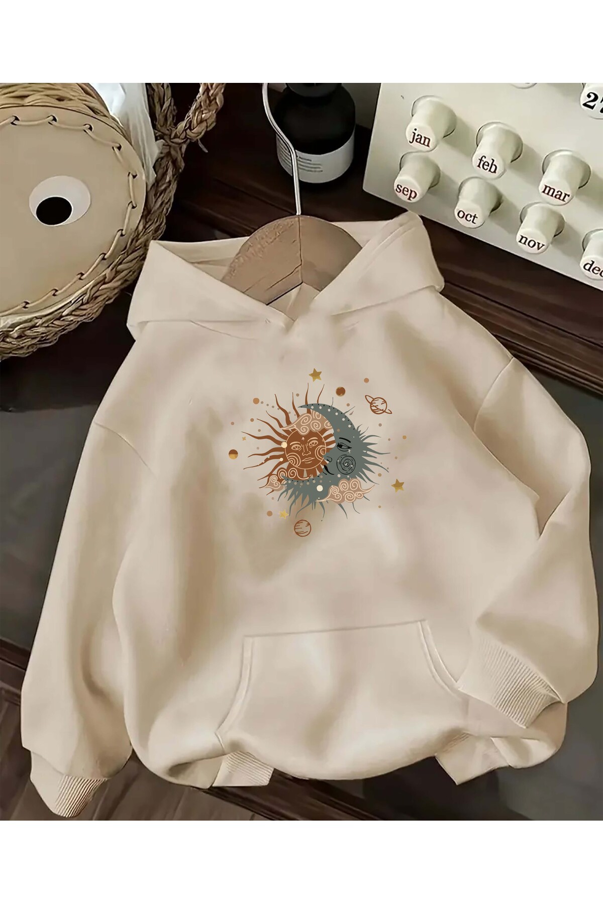 Güneş Ay Gezegen Baskılı Kapüşonlu Cepli Pamuklu Bej Sweatshirt